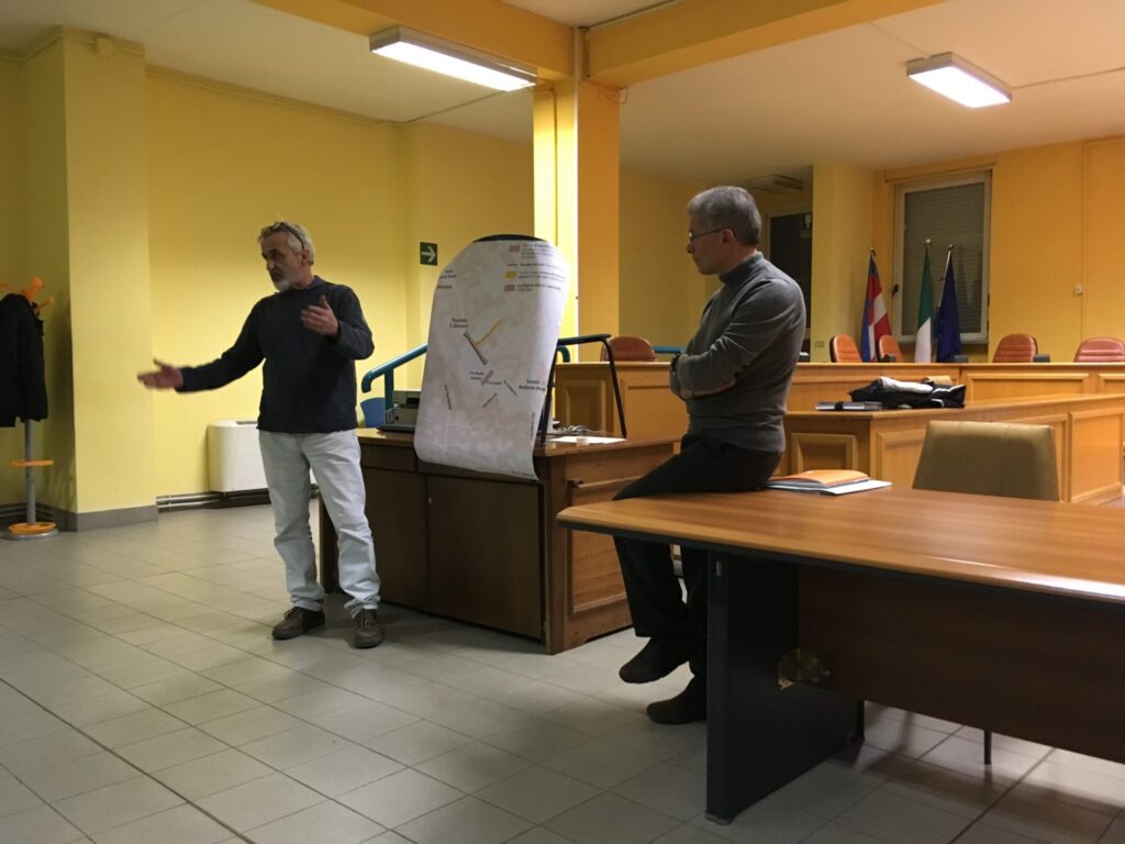 Il direttore dei lavori, geometra Mauro Paradisi dell'Ufficio tecnico comunale e l'assessore ai Lavori pubblici Fulvio Salzone