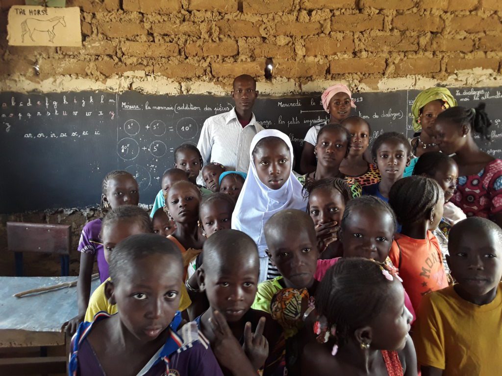 Progetto + Connessi, – lontani, + amici a Oualia, Mali