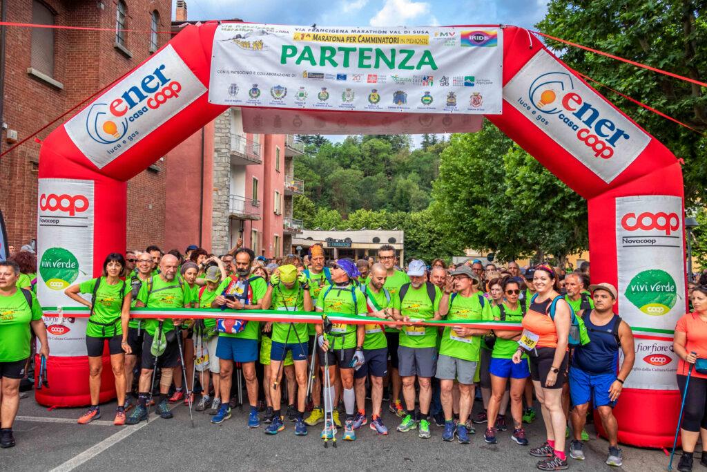 Partenza della Via Francigena Marathon - foto di Marco Cicchelli, per gentile concessione
