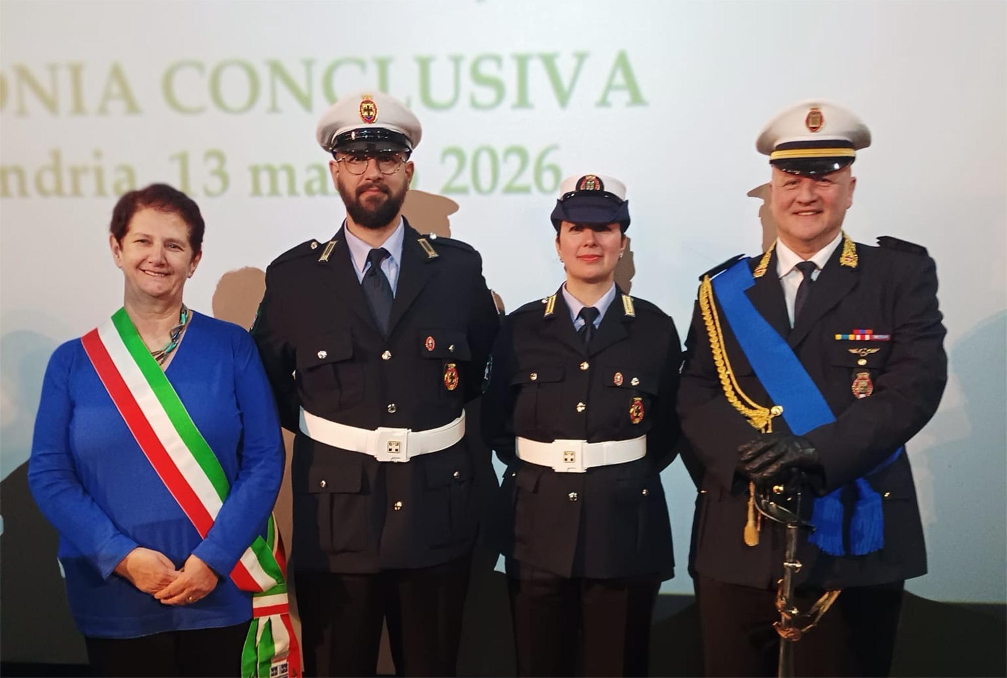 La vicesindaco Paola Babbini con Giuseppe Andrea Mariano Tonelli, Ilaria Massa Bova e il vicecomandante della Polizia locale Adriano Nicola